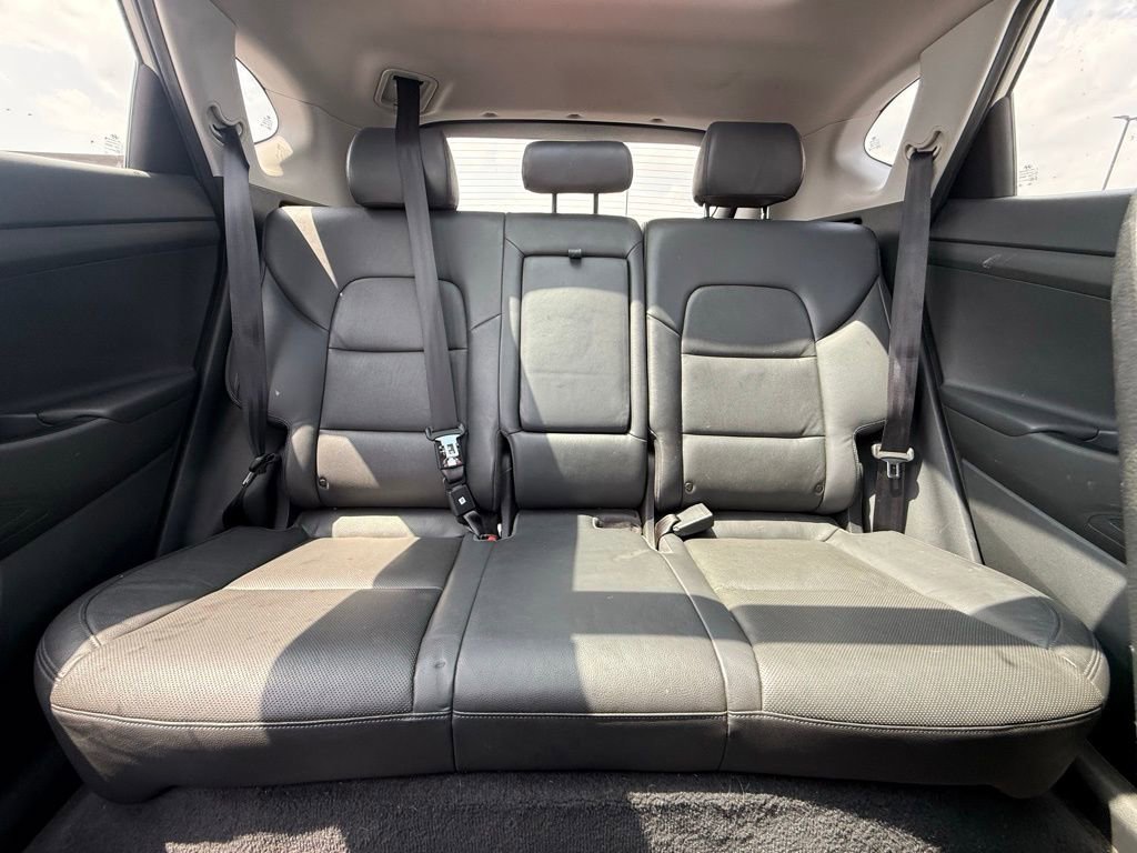 Used 2016 Hyundai Tucson Limited w/ Option Group 03 FWD image 29