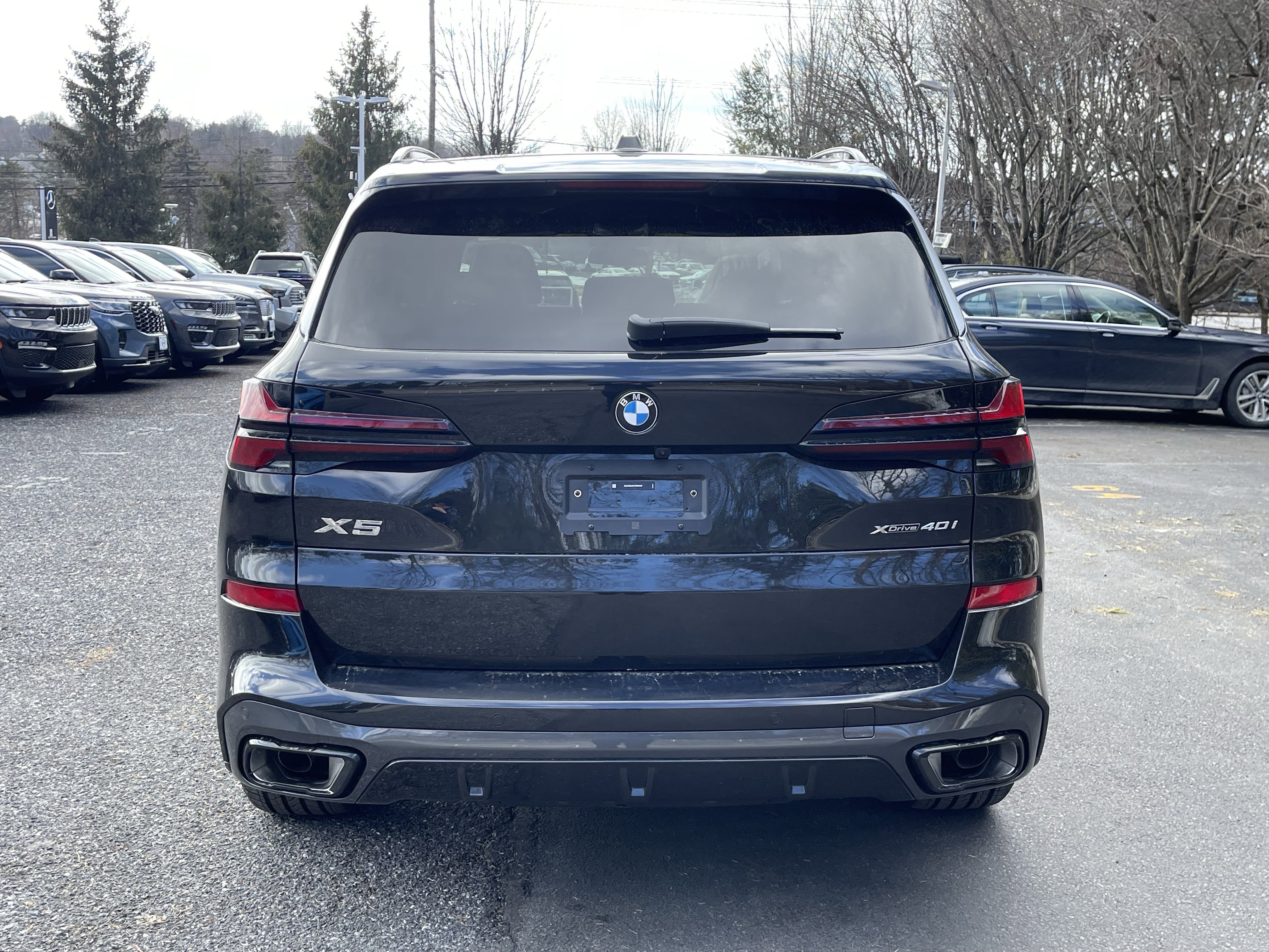 New 2026 BMW X5 xDrive40i w/ M Sport Package AWD/4WD image 6