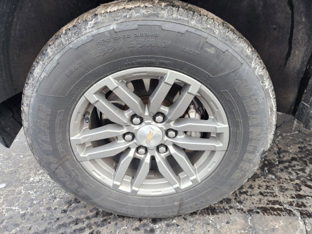 Used 2024 Chevrolet Colorado LT w/ LT Convenience Package II image 9