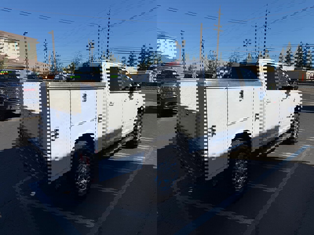 Used 2021 RAM 3500 Big Horn image 4