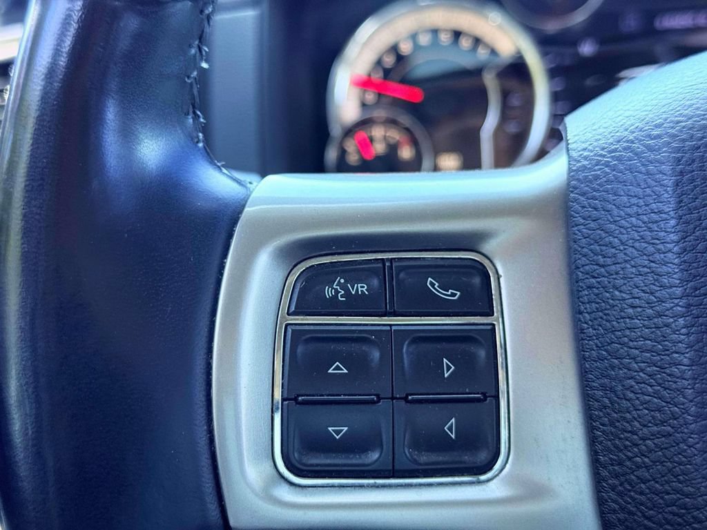 Used 2016 RAM 1500 Laramie AWD/4WD image 22