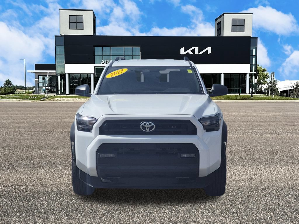 Used 2025 Toyota 4Runner SR5 AWD/4WD image 3