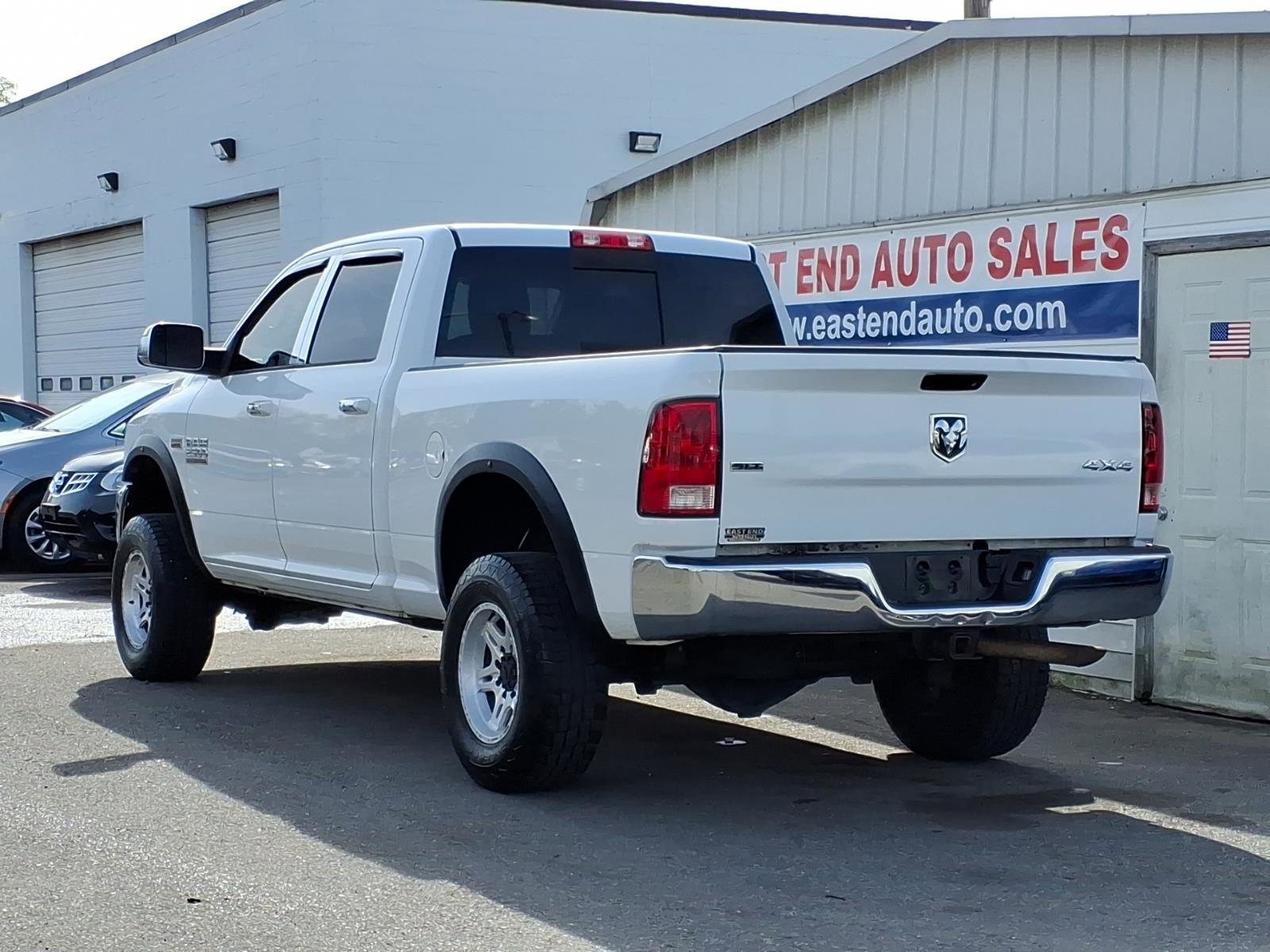 Used 2016 RAM 2500 SLT AWD/4WD image 3