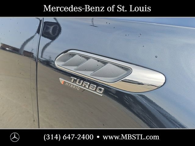 Used 2026 Mercedes-Benz E 53 AMG e 4MATIC Sedan image 9