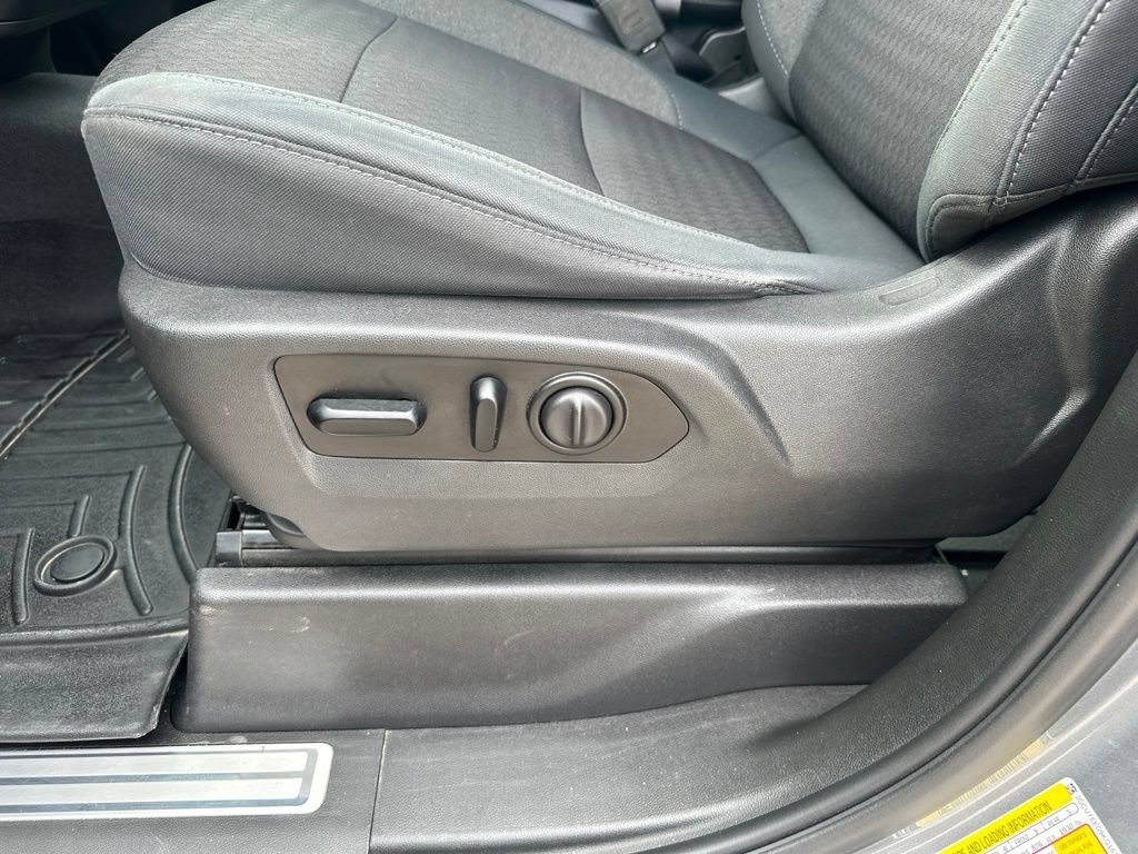 Certified 2019 Chevrolet Silverado 1500 RST w/ All-Star Edition AWD/4WD image 14