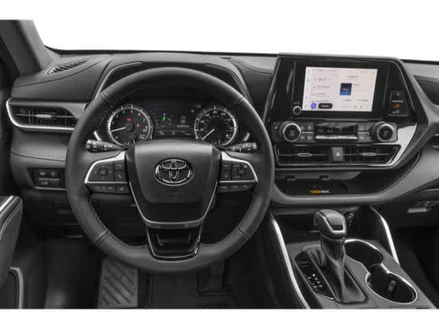 Used 2023 Toyota Highlander XSE AWD/4WD image 10