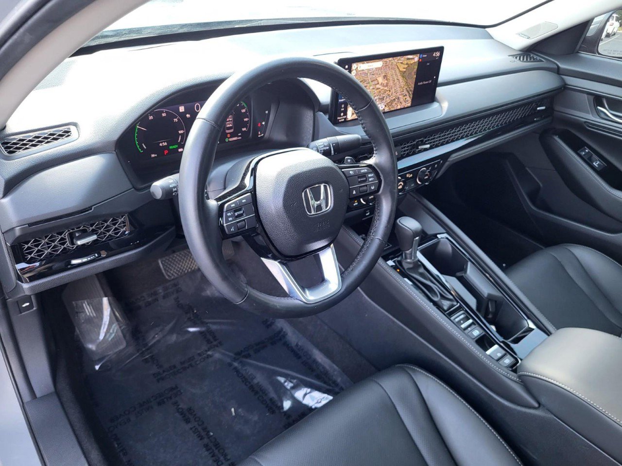 Used 2024 Honda Accord Touring image 10