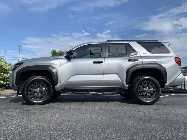 Certified 2025 Toyota 4Runner SR5 AWD/4WD image 5