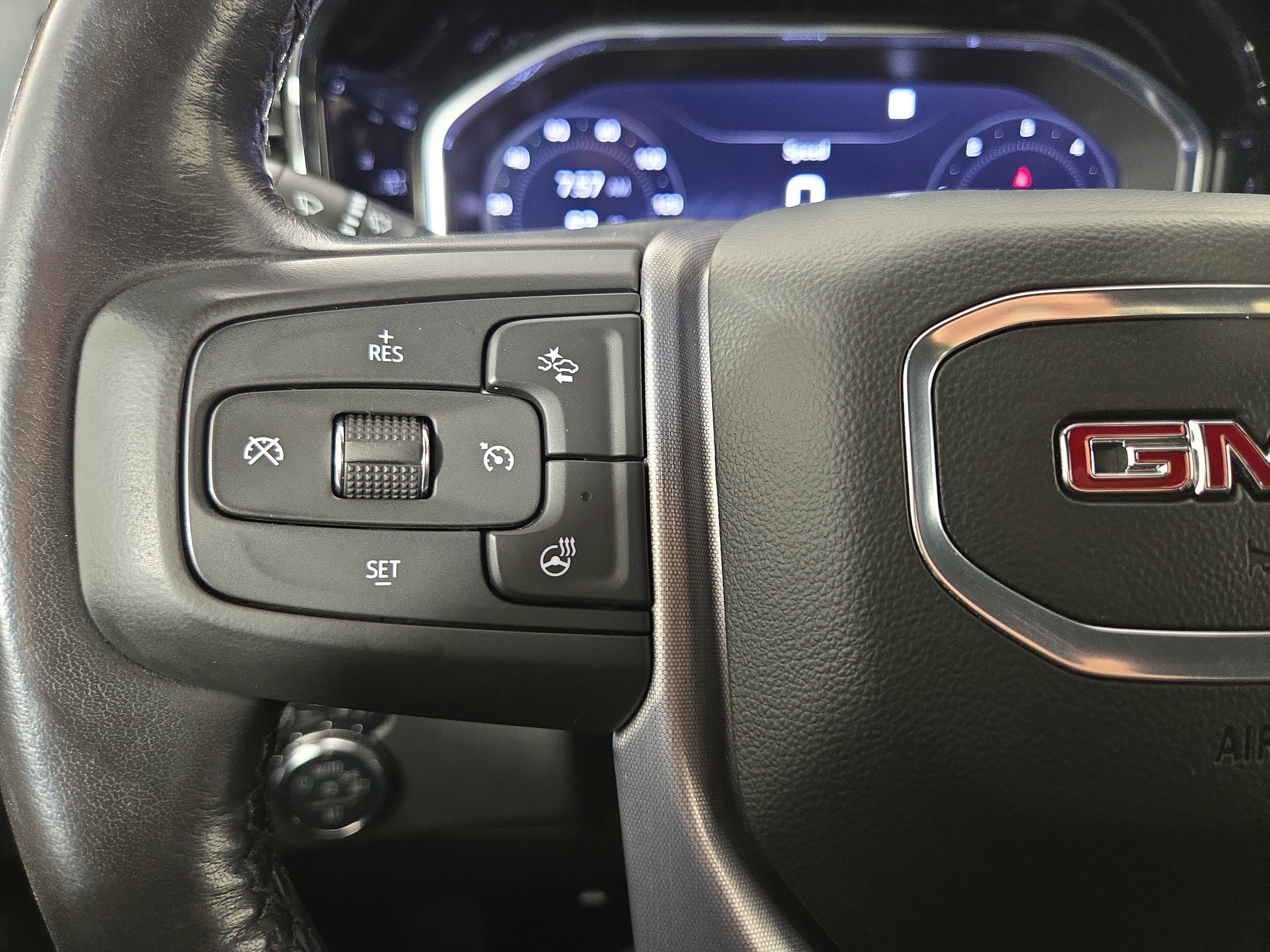 Used 2022 GMC Sierra 1500 Elevation image 15
