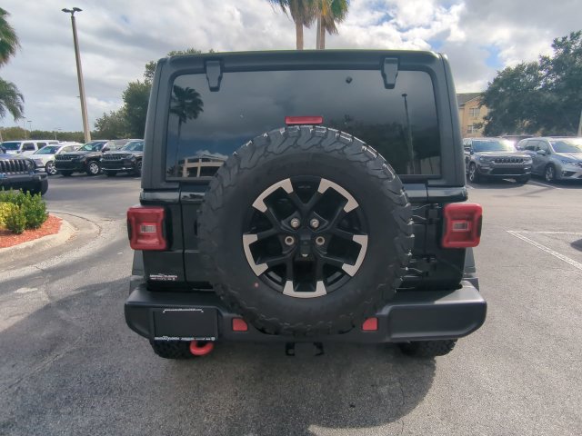 Used 2025 Jeep Wrangler Unlimited Rubicon w/ Convenience Group AWD/4WD image 5