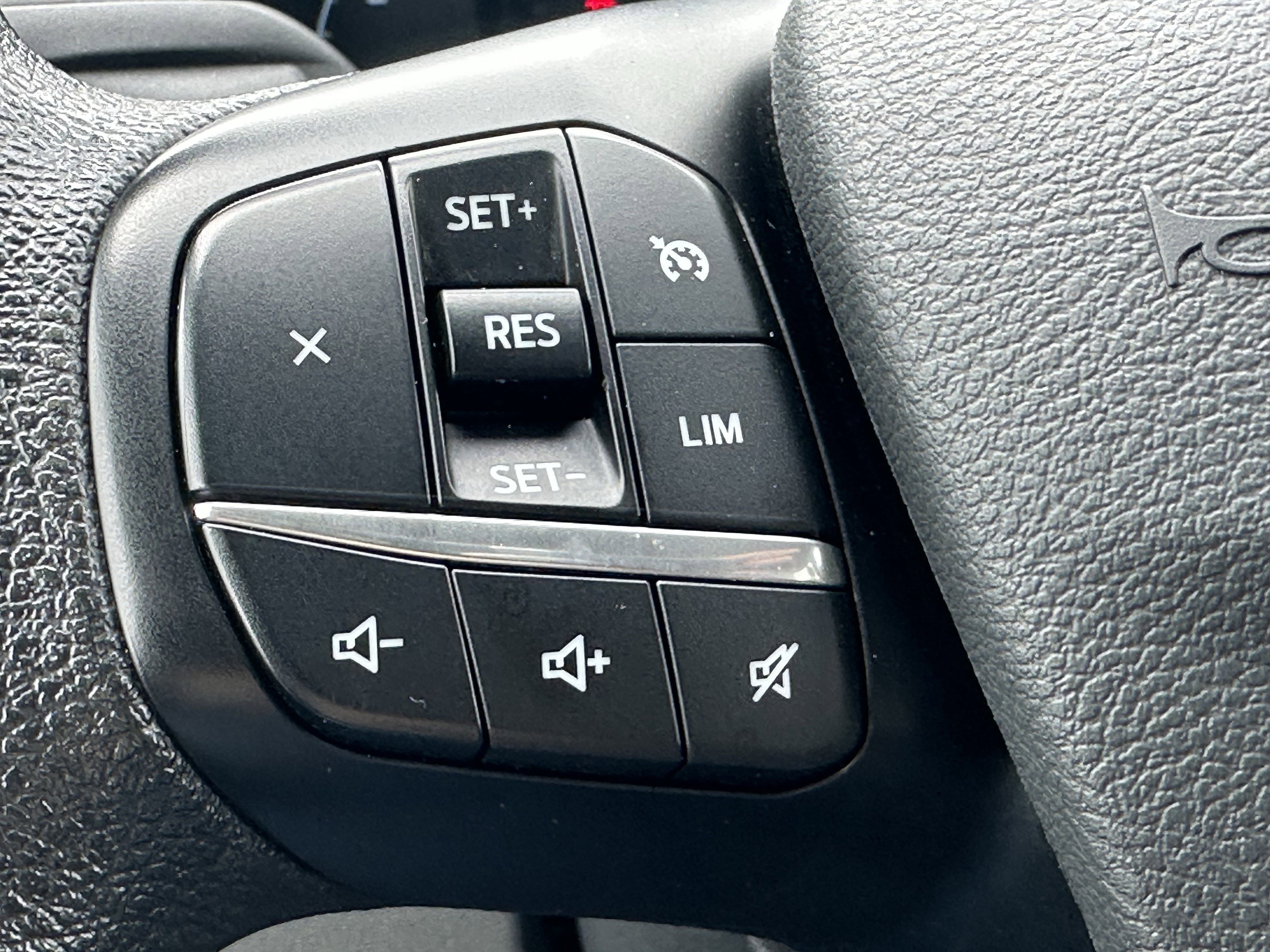 Used 2024 Ford Transit 350 XL AWD/4WD image 23