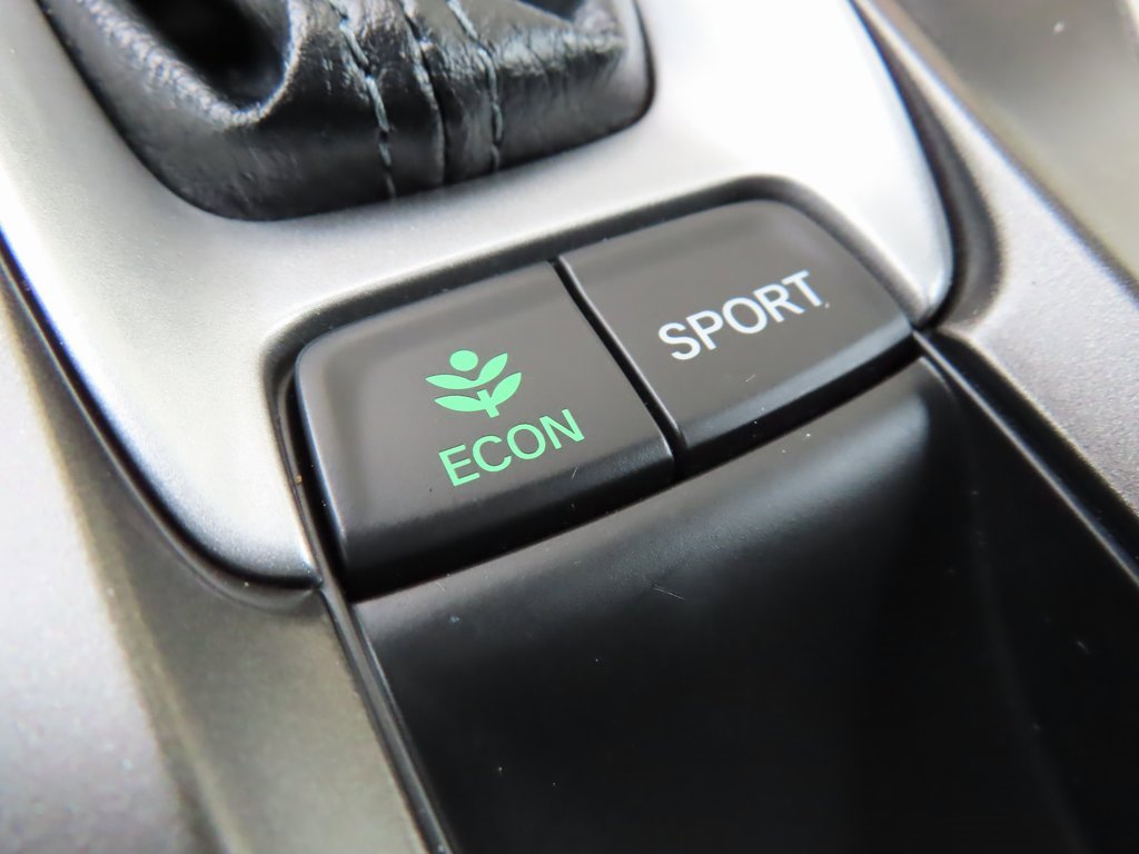 Used 2020 Honda Accord Sport image 8