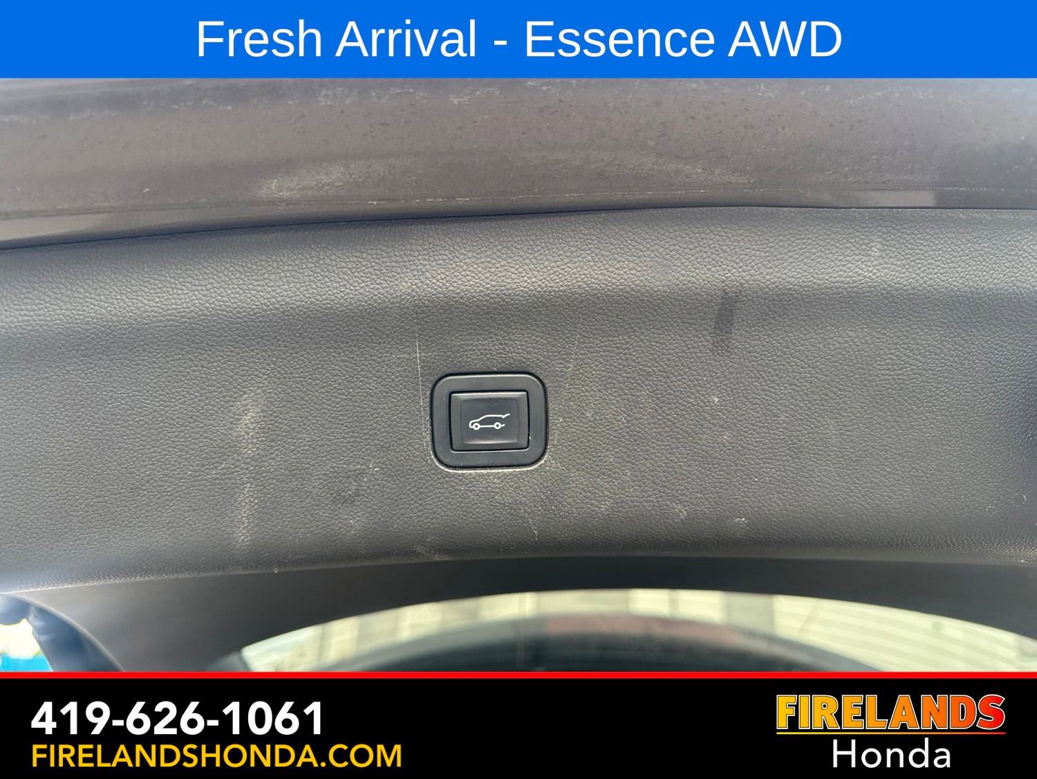 Used 2020 Buick Enclave Essence w/ Trailering Package, 5000 lbs. AWD/4WD image 32