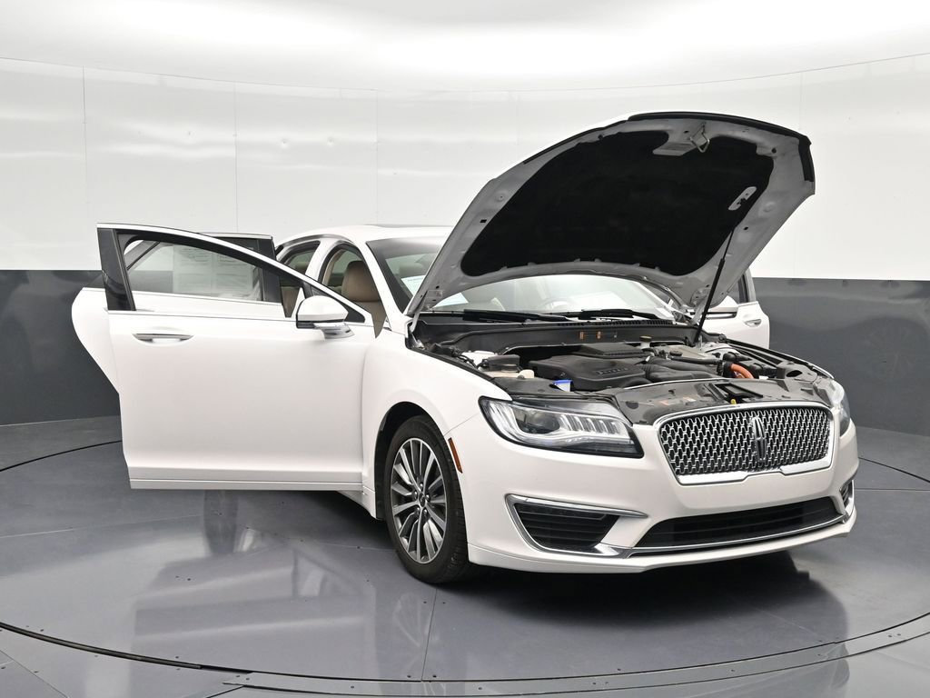 Used 2018 Lincoln MKZ Select w/ Select Plus Package FWD image 38