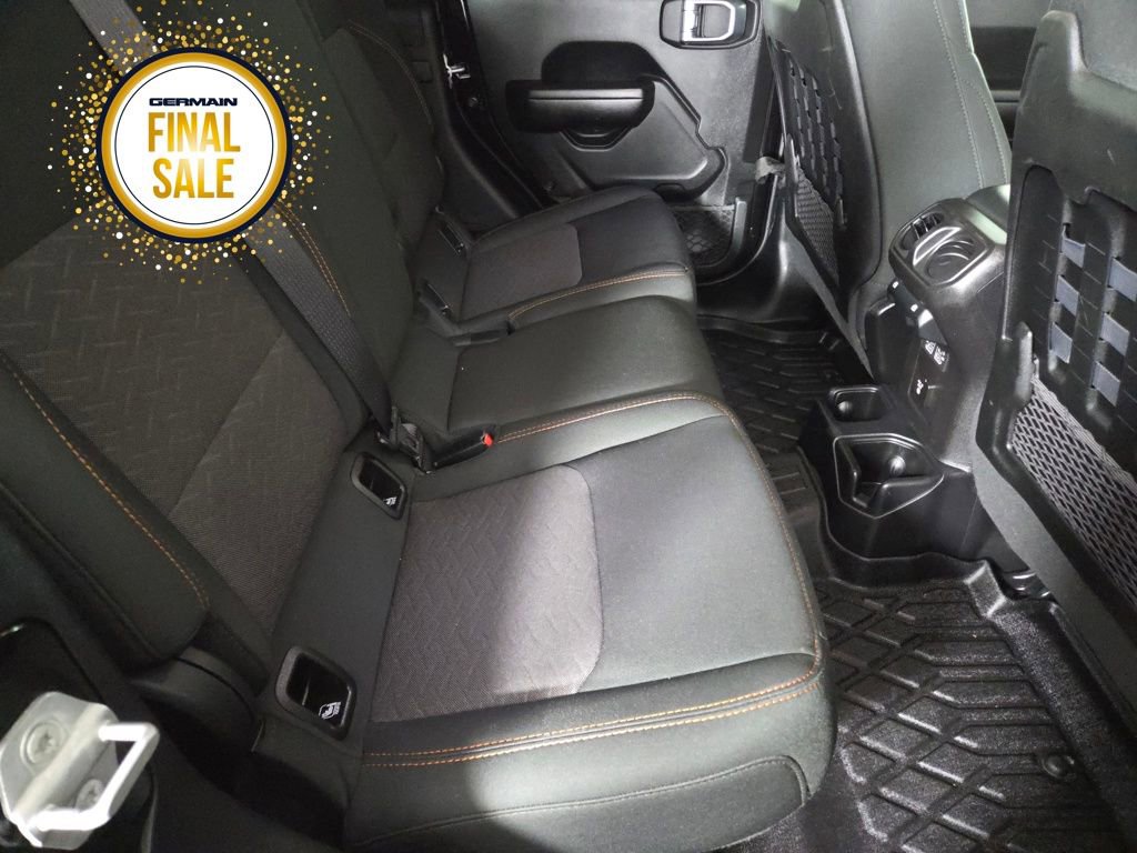 Used 2021 Jeep Gladiator Mojave w/ Cold Weather Group image 18