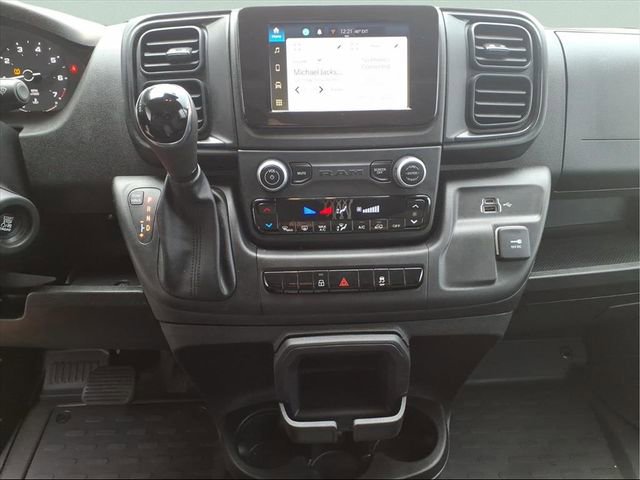 Used 2024 RAM ProMaster 2500 w/ Convenience Group image 18