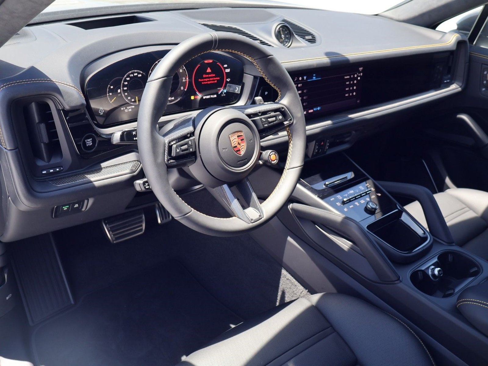 New 2026 Porsche Cayenne Turbo GT AWD/4WD image 4