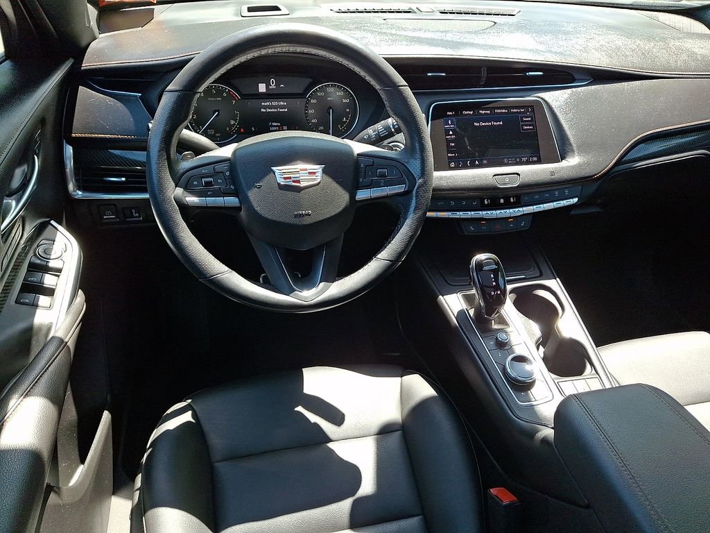 Used 2021 Cadillac XT4 Sport w/ Cold Weather Package AWD/4WD image 11