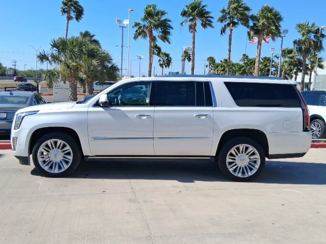 Used 2020 Cadillac Escalade ESV Platinum image 3