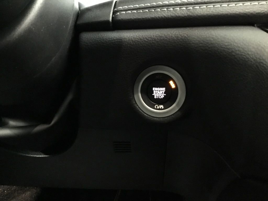 New 2026 Chrysler Pacifica Limited image 38