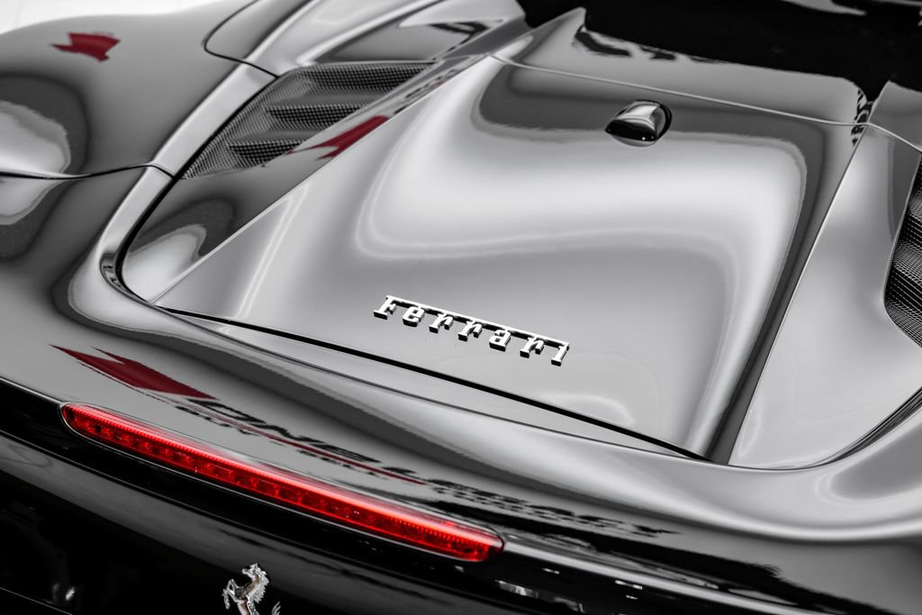 Used 2018 Ferrari 488 Spider RWD image 51
