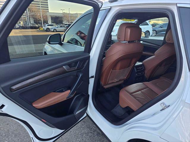 Certified 2025 Audi Q5 2.0T Premium Plus w/ Premium Plus Package image 17