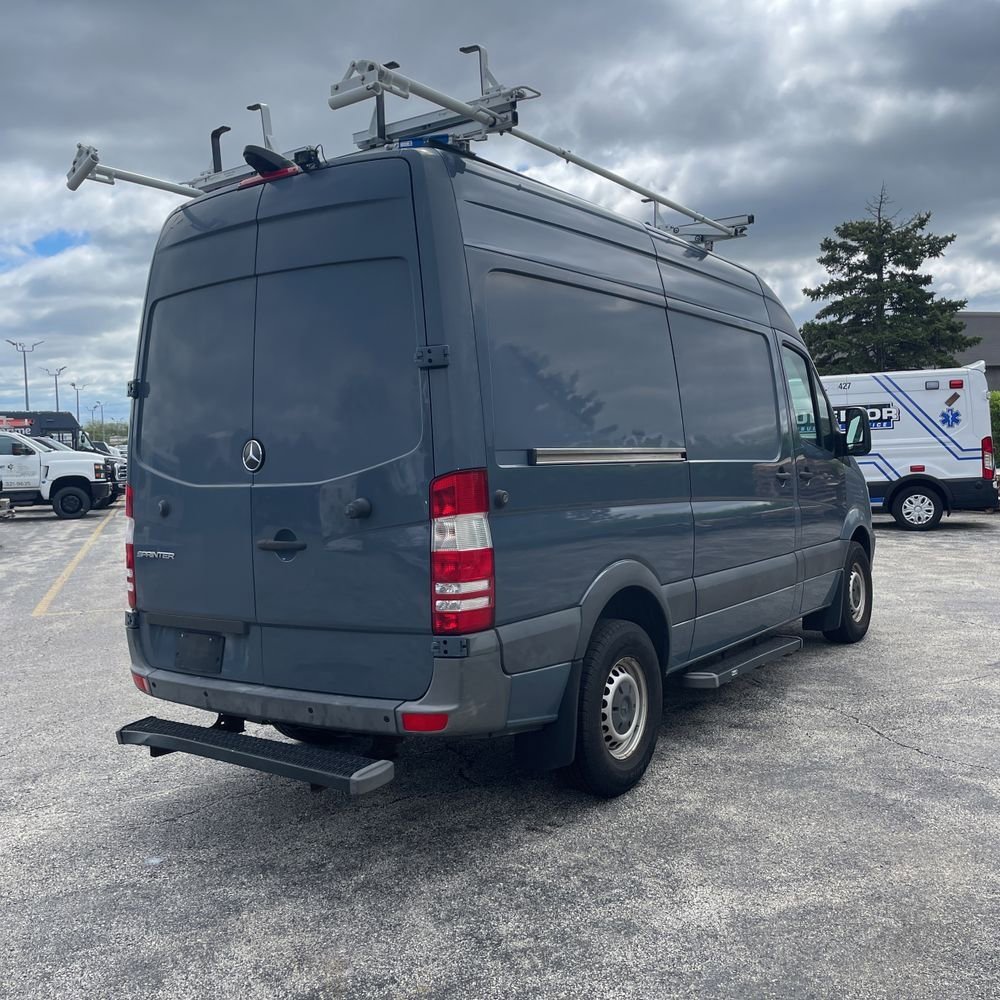 Used 2018 Mercedes-Benz Sprinter 2500 image 3