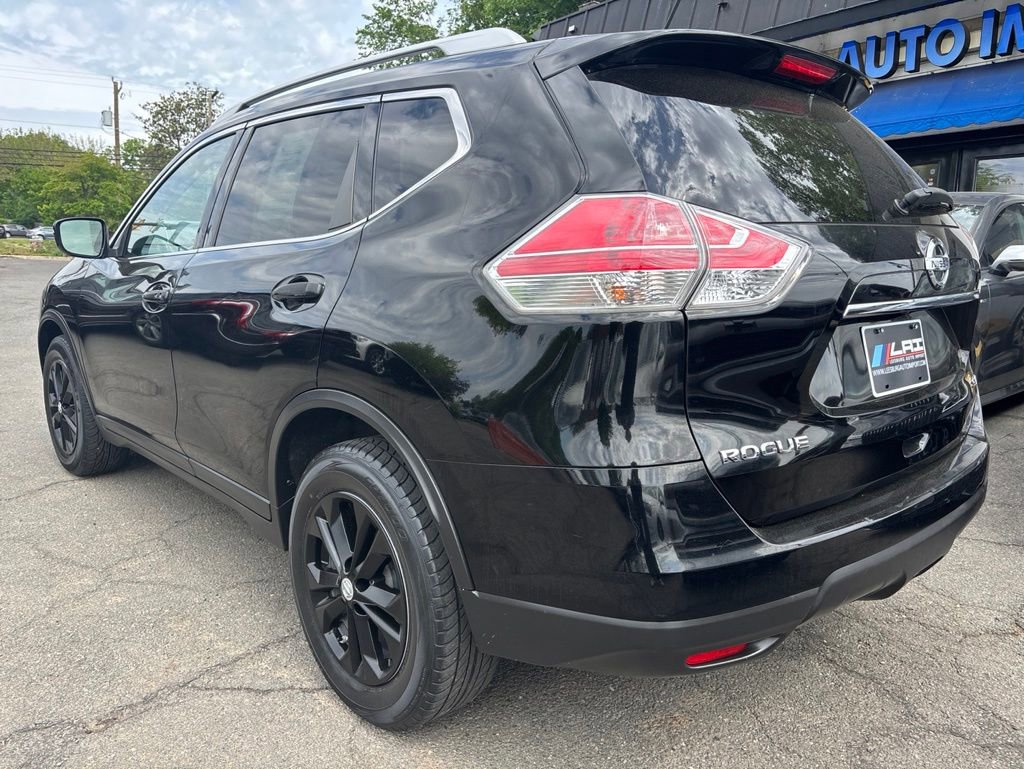Used 2015 Nissan Rogue SV AWD/4WD image 5