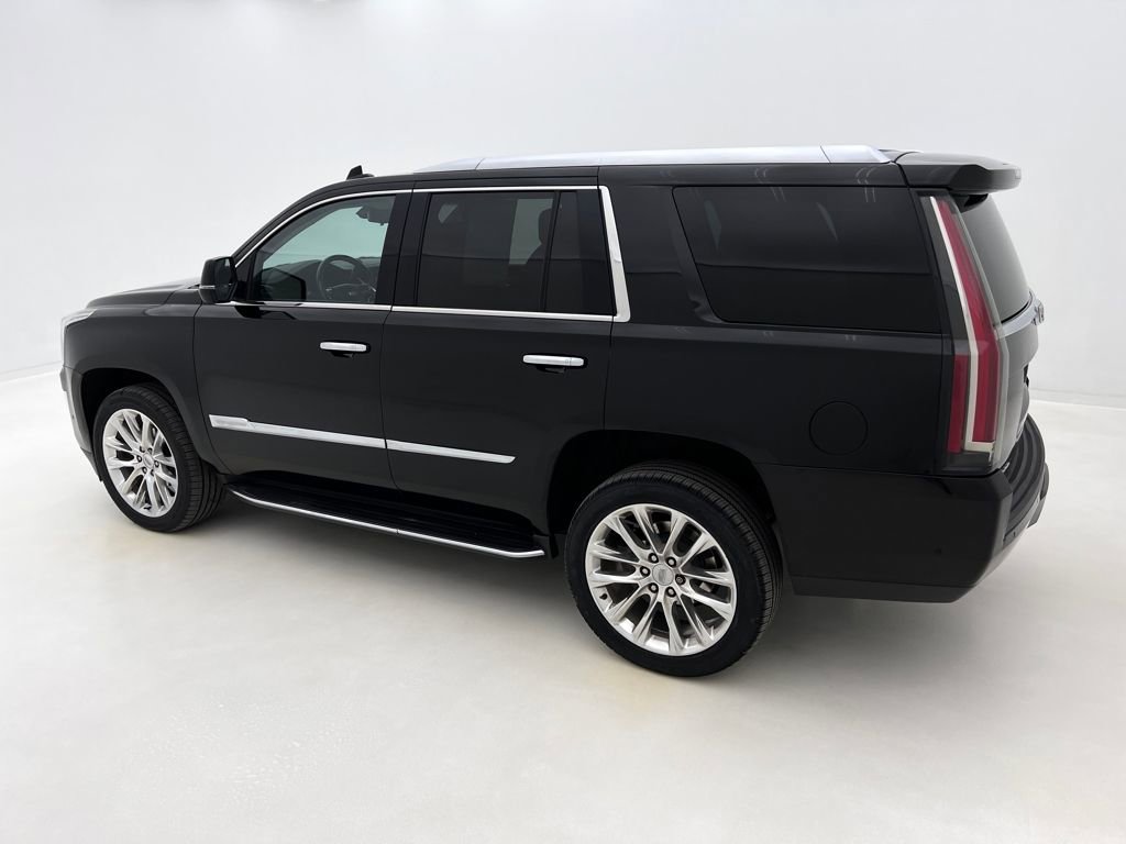 Used 2019 Cadillac Escalade Luxury image 10