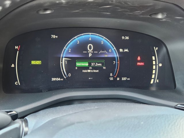 Used 2025 Toyota Camry SE w/ Convenience Package image 11