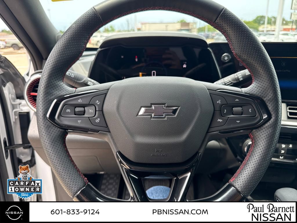 Used 2025 Chevrolet Trax RS w/ Sunroof Package FWD image 15