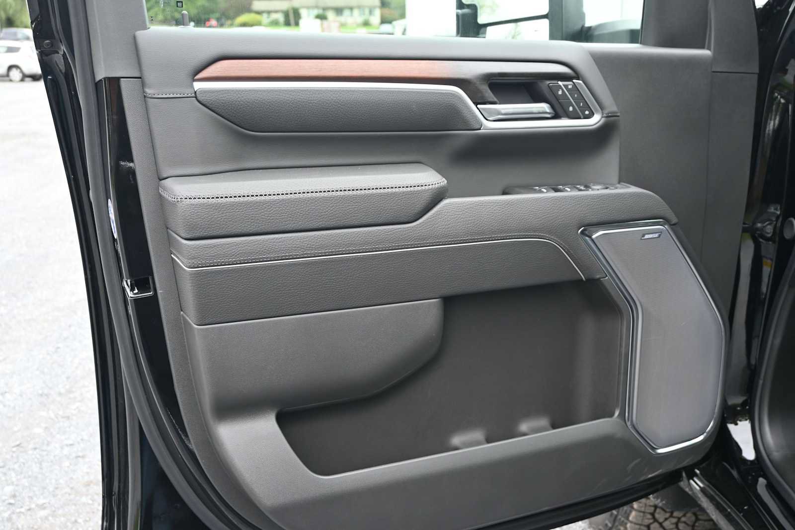 New 2026 GMC Sierra 3500 Denali w/ Technology Package AWD/4WD image 16