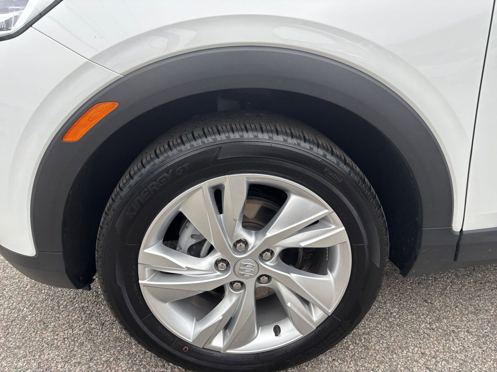 Used 2025 Buick Encore GX Preferred FWD image 29