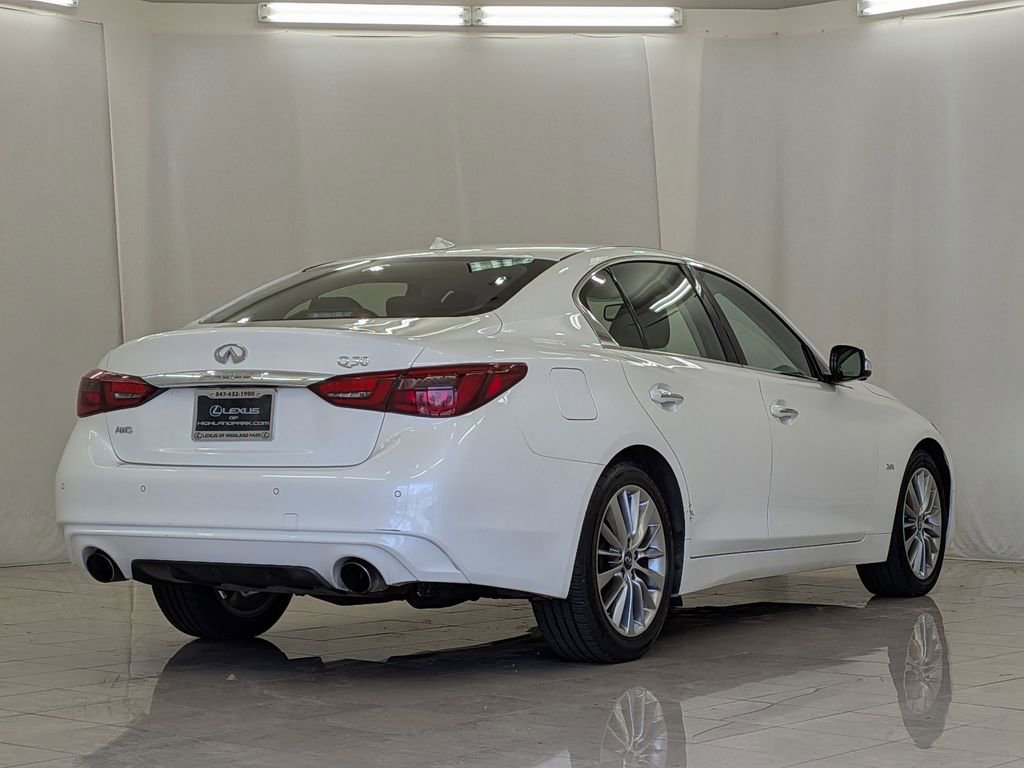 Used 2018 INFINITI Q50 Luxe w/ Sensory Package (Luxe) image 9