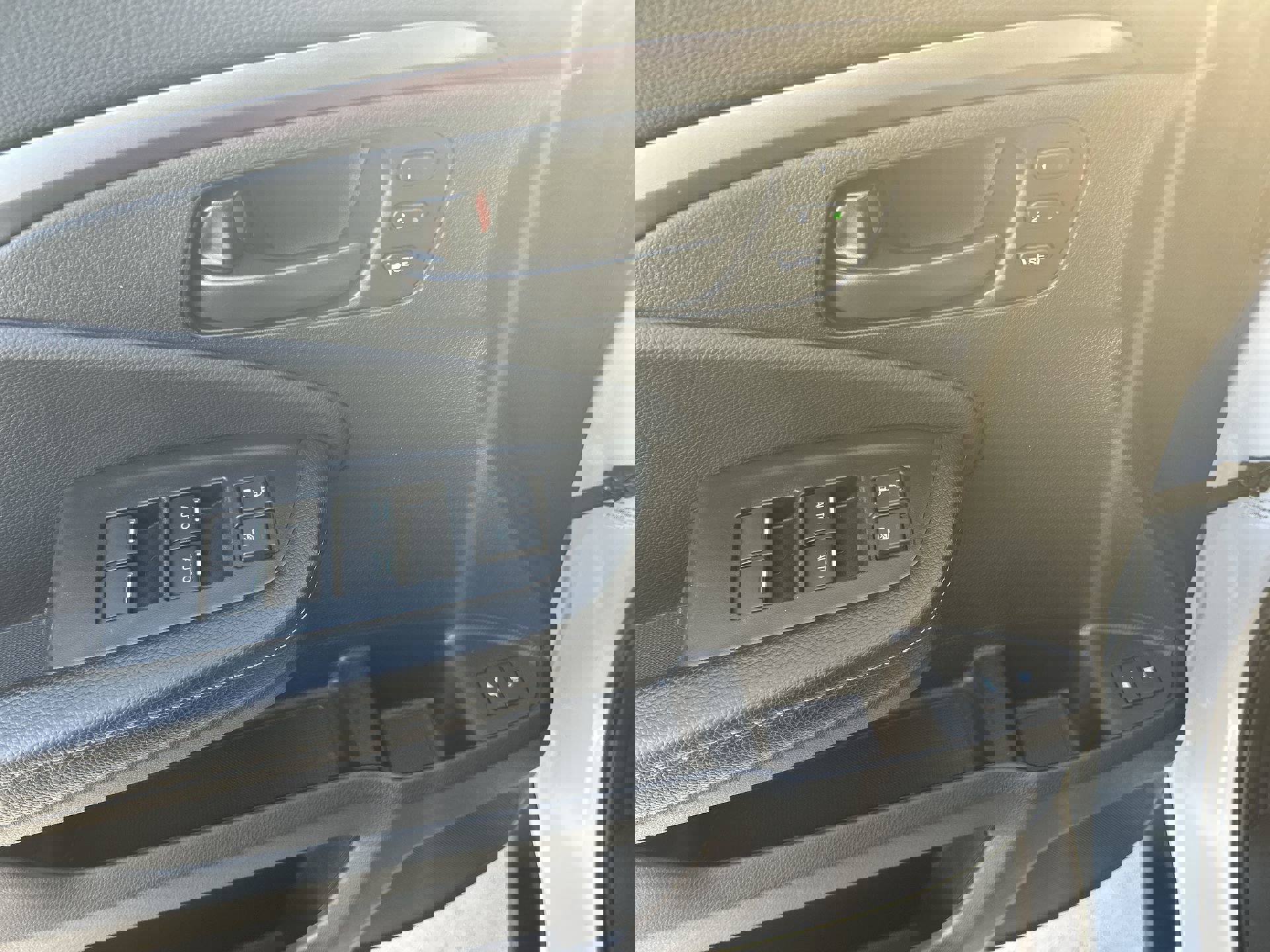 Certified 2022 Honda Passport EX-L image 15