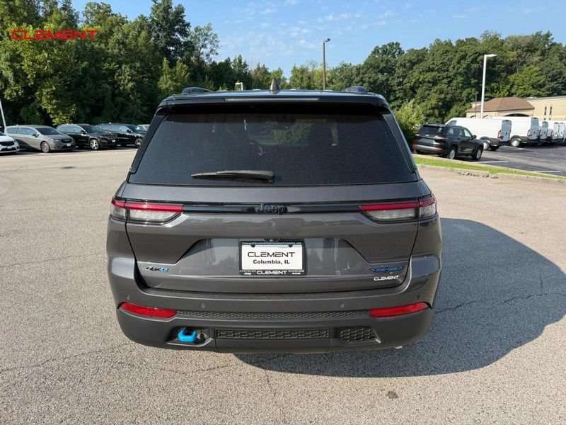 Used 2024 Jeep Grand Cherokee Trailhawk AWD/4WD image 7