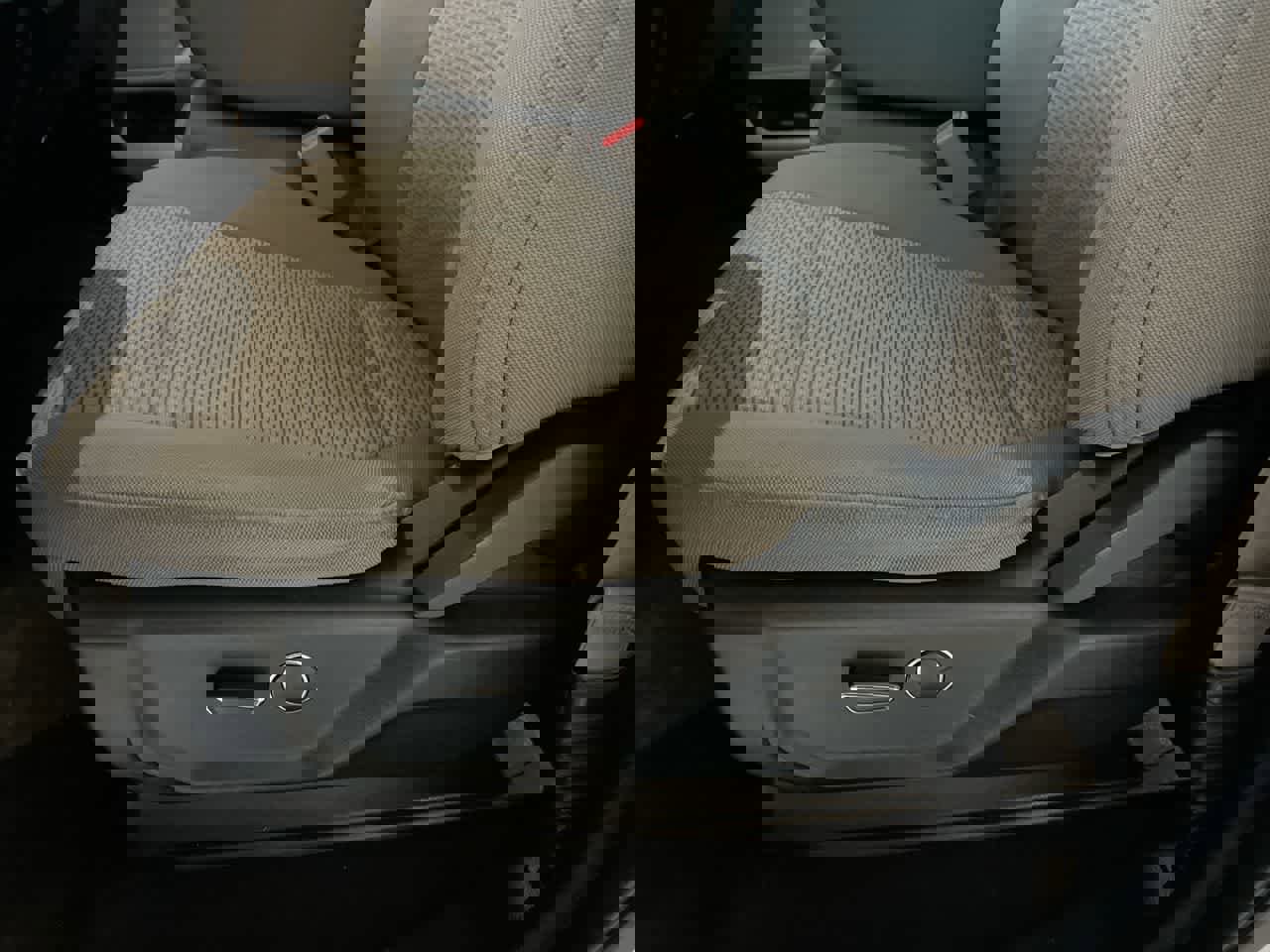 Used 2017 Ford F350 XLT w/ XLT Value Package image 12