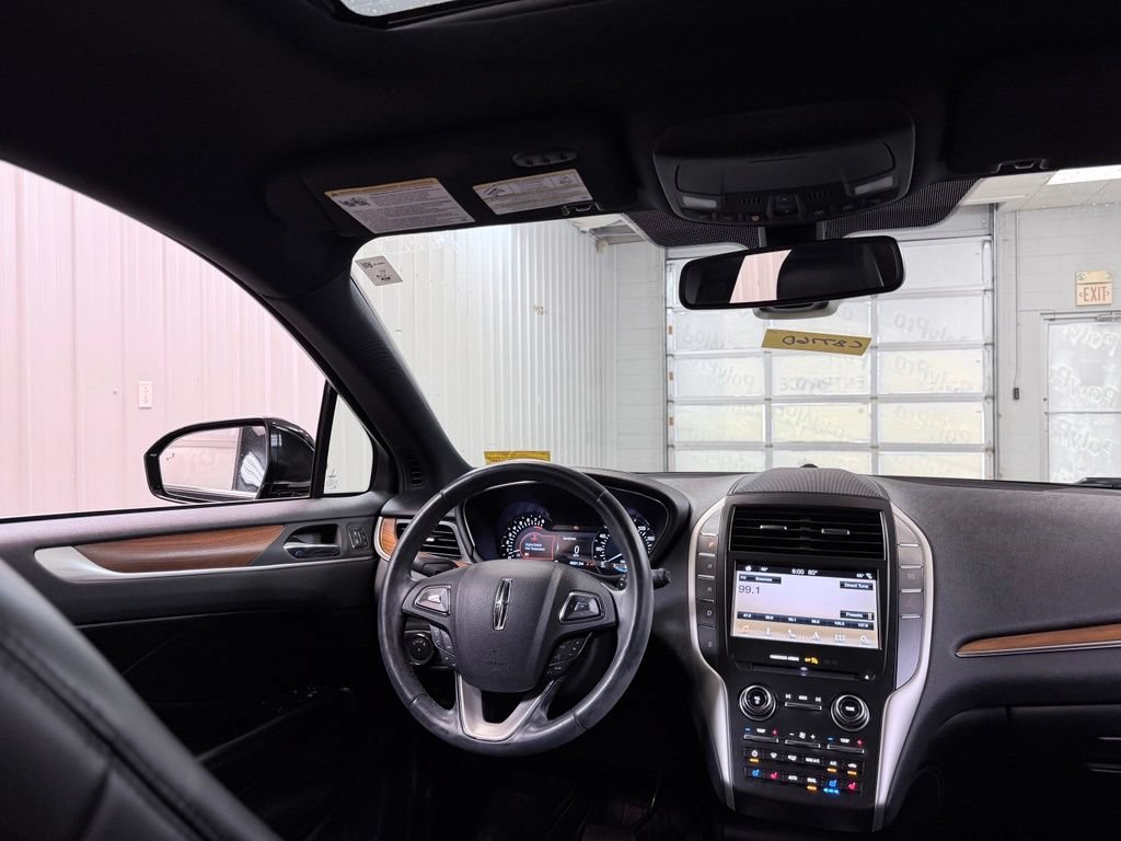 Used 2019 Lincoln MKC Reserve w/ MKC Climate Package FWD image 29