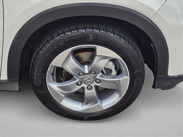 Used 2020 Honda HR-V LX image 9