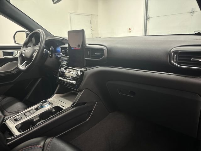 Certified 2024 Ford Explorer ST w/ Equipment Group 401A image 12