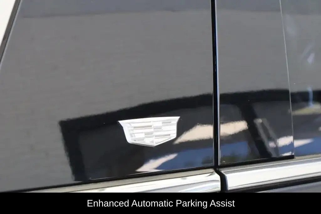 Used 2024 Cadillac Escalade ESV Premium Luxury Platinum AWD/4WD image 28