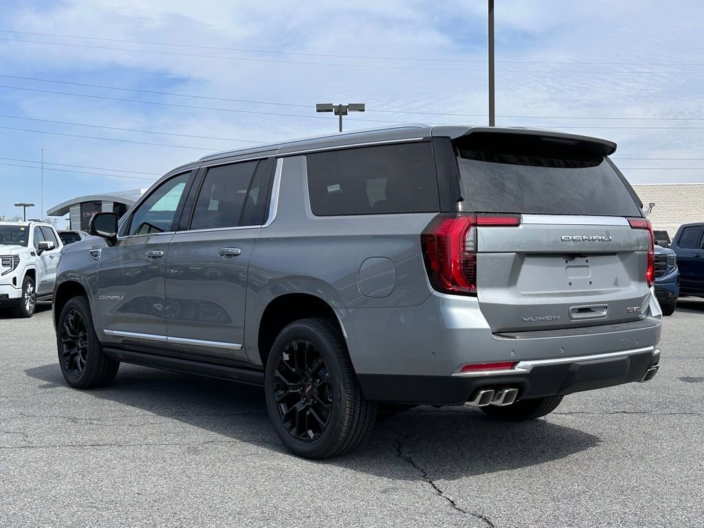 New 2026 GMC Yukon XL Denali w/ Sun & Power Step Package AWD/4WD image 8