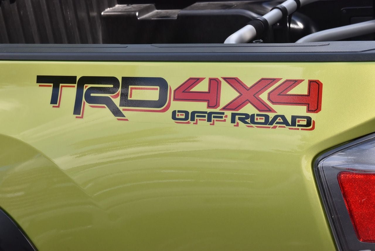 Used 2023 Toyota Tacoma TRD Off-Road w/ Technology Package AWD/4WD image 40