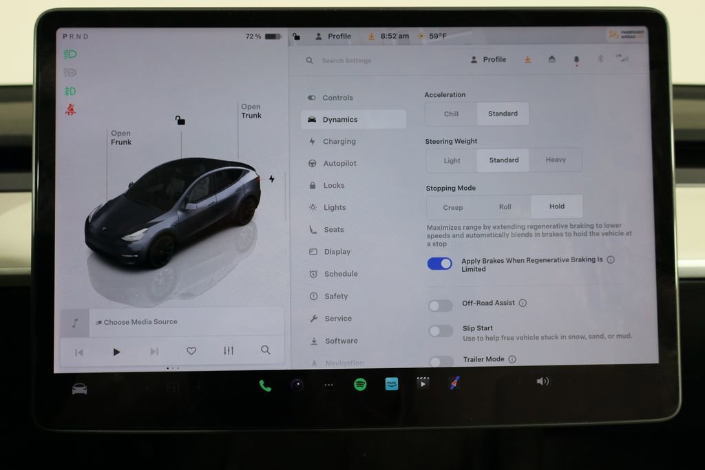 Used 2022 Tesla Model Y Long Range image 28