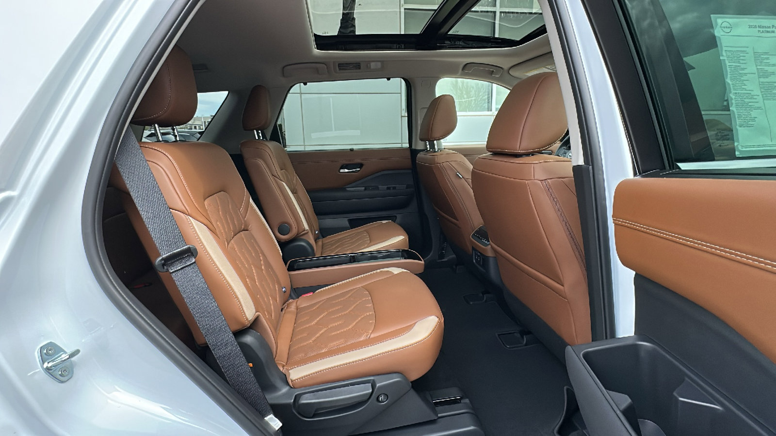 New 2026 Nissan Pathfinder Platinum AWD/4WD image 10