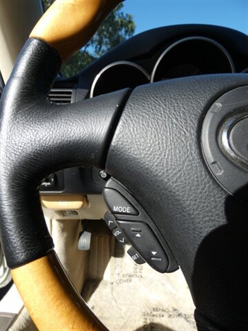 Used 2005 Lexus SC 430 Convertible RWD image 26