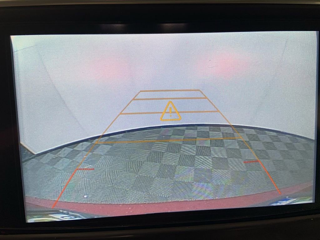 Used 2019 Buick Enclave Premium w/ Experience Buick Package image 7