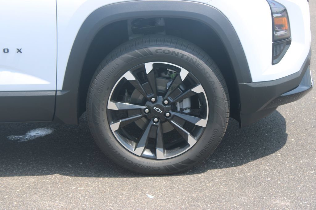 New 2027 Chevrolet Equinox RS w/ Convenience Package III AWD/4WD image 12
