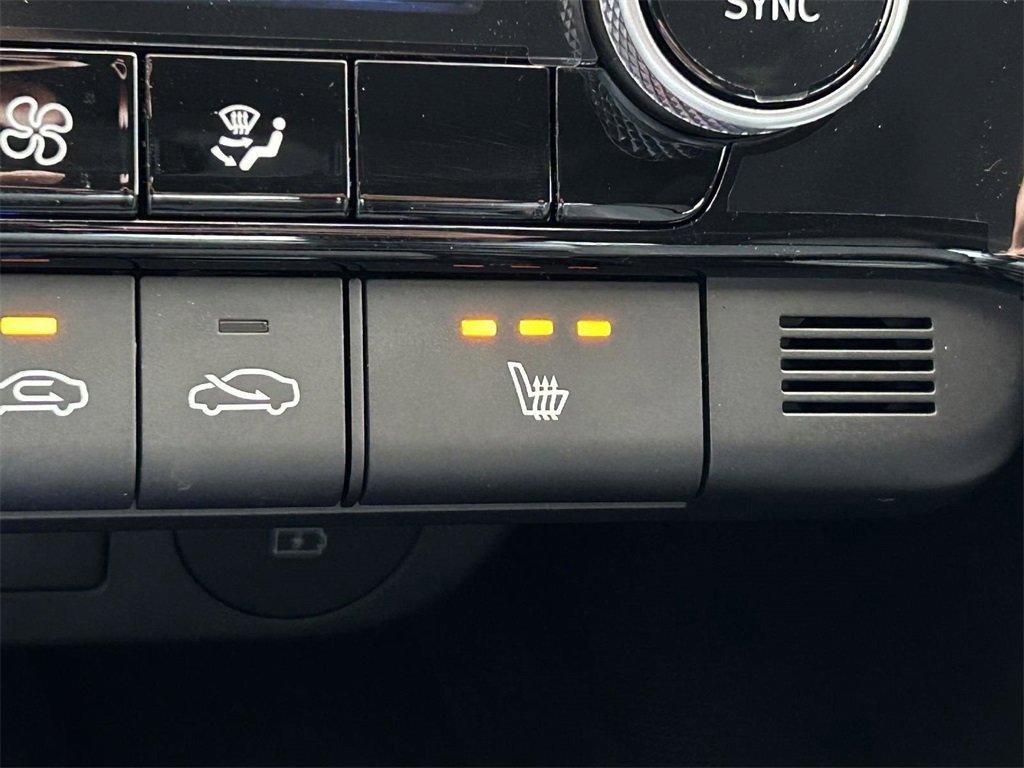 Used 2024 Hyundai Elantra SEL w/ Convenience Package image 7