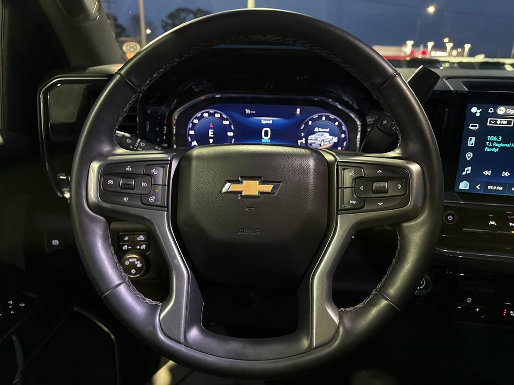Used 2025 Chevrolet Silverado 1500 LT w/ Safety Package image 18